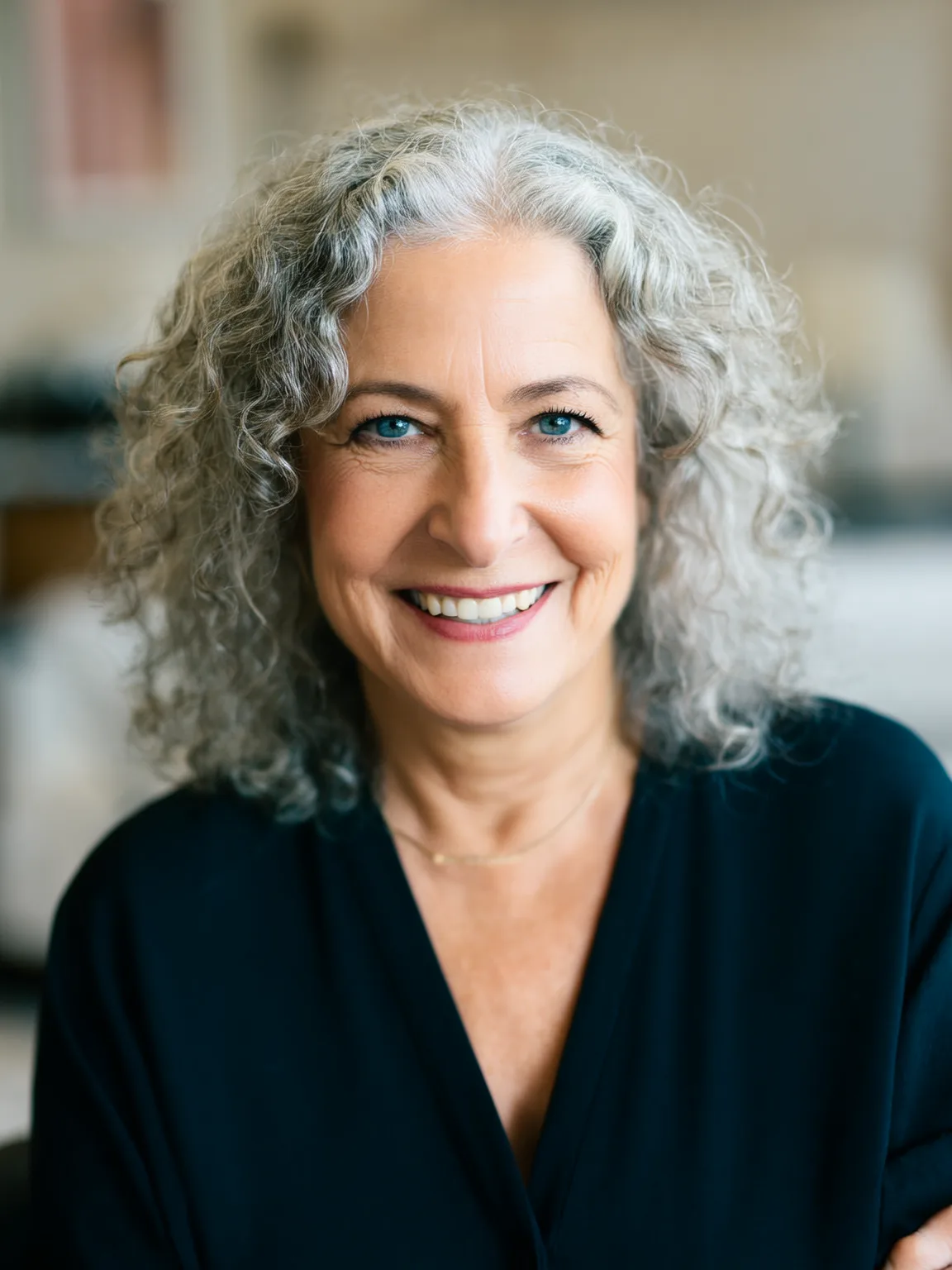 Silver Frost Layered Curly Medium Cut